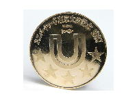 1967ユニバーシアード東京大会記念金貨 K 18 重さ約7.53g